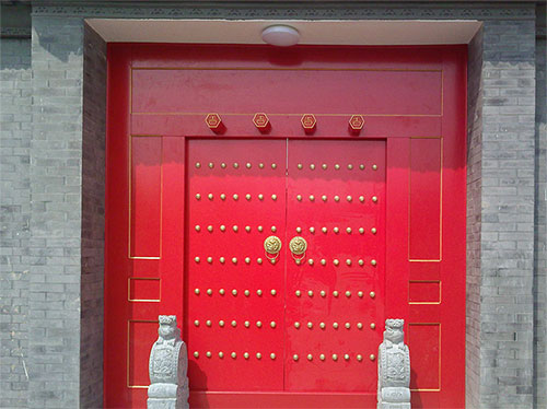 杨林街道中国传统四合院系列朱红色中式木制大门木作